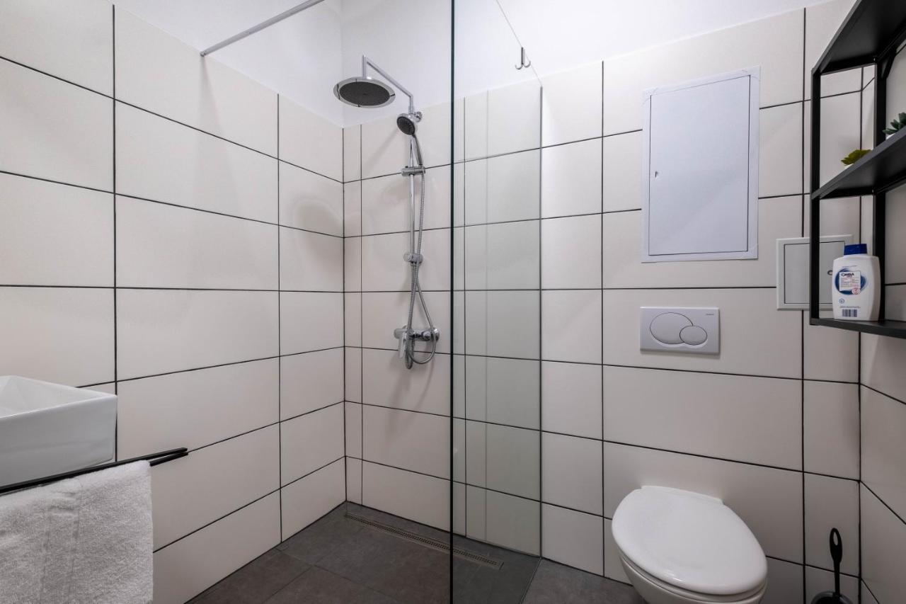 Room 1 / Room 2 Karlsruhe Buitenkant foto